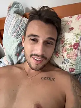 Snapshot of carvalhofelipe chatting on 02-03-25, 01:41 carvalhofelipe online show from 02-03-25, 01:41