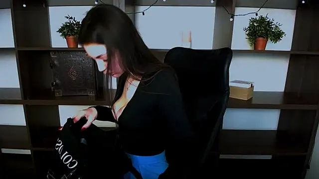 Lexi Jous online show from 02-27-25, 01:07