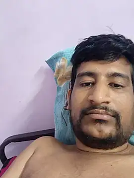 Snapshot of honeyrose765 chatting on 10-29-25, 11:06 honeyrose765 online show from 10-29-25, 11:06