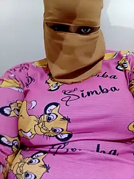 Snapshot of Samara-Bella chatting on 01-28-25, 02:31 Samara-Bella online show from 01-28-25, 02:31