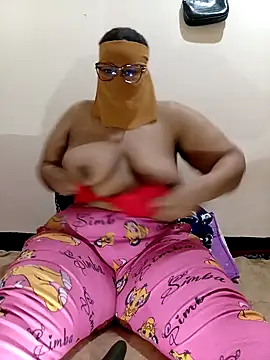 Snapshot of Samara-Bella chatting on 02-04-25, 10:32 Samara-Bella online show from 02-04-25, 10:32