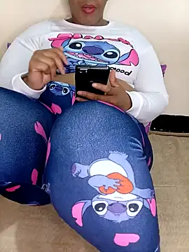 Snapshot of Samara-Bella chatting on 03-18-25, 11:09 Samara-Bella online show from 03-18-25, 11:09