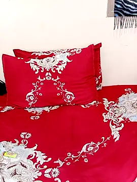 Snapshot of Samara-Bella chatting on 10-02-25, 09:05 Samara-Bella online show from 10-02-25, 09:05