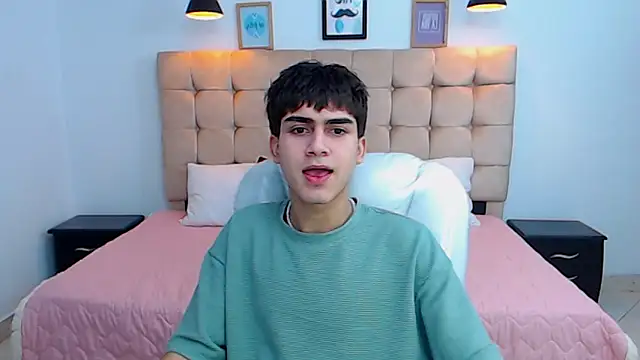 Tommy18   online show from 01-14-25, 06:02