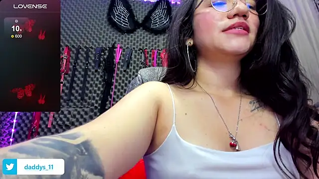 lilihot  online show from 02-11-25, 10:28