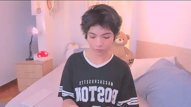 AllanYong18 online show from 01-17-26, 11:59