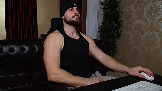 AdamJamesonn online show from 01-17-25, 06:36