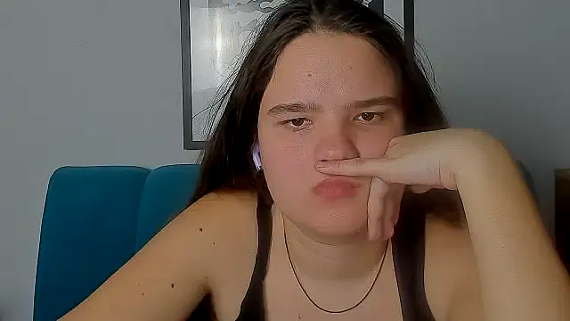 AdeleCruz online show from 03-10-26, 01:16