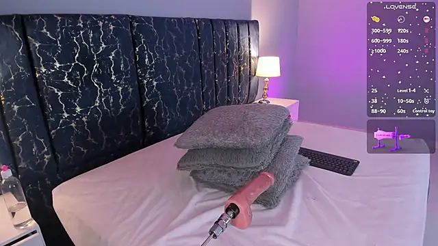 Snapshot of kathy_bakerr chatting on 09-16-25, 05:47 kathy bakerr online show from 09-16-25, 05:47