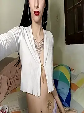 Snapshot of Chanell_19_ok chatting on 10-13-25, 11:05 Chanell 19 ok online show from 10-13-25, 11:05