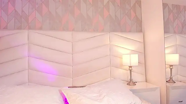 Snapshot of chelsea_bolton_ chatting on 01-27-25, 04:54 chelsea bolton online show from 01-27-25, 04:54