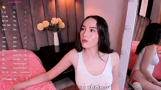 Snapshot of chelsea_bolton_ chatting on 09-20-25, 01:56 chelsea bolton online show from 09-20-25, 01:56