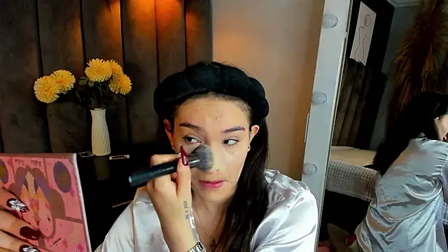 Snapshot of chelsea_bolton_ chatting on 11-15-25, 12:34 chelsea bolton online show from 11-15-25, 12:34