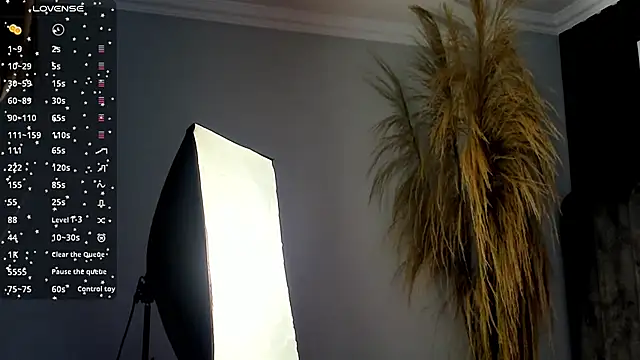 Snapshot of chelsea_bolton_ chatting on 11-29-25, 01:03 chelsea bolton online show from 11-29-25, 01:03