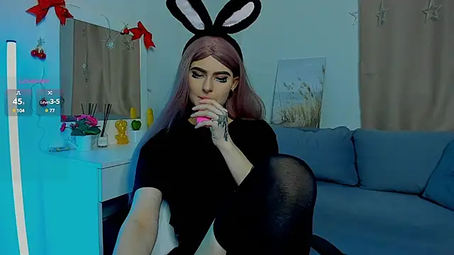 Emily  Mooree online show from 01-09-25, 04:19