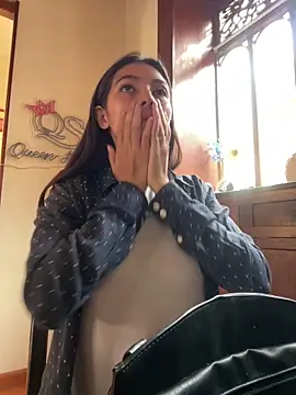 Aleska Miami online show from 02-20-26, 01:55