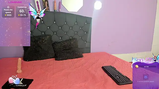 Snapshot of naomii_0 chatting on 03-11-25, 12:06 naomii 0 online show from 03-11-25, 12:06