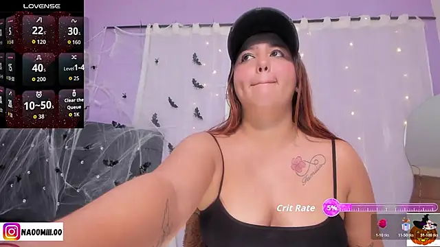 Snapshot of naomii_0 chatting on 10-17-25, 01:25 naomii 0 online show from 10-17-25, 01:25