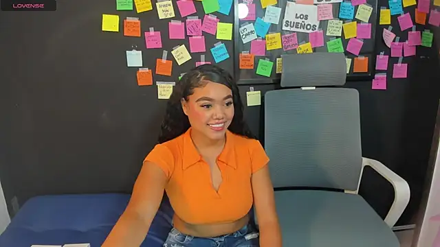 JasmineRose7 online show from 11-25-25, 07:58