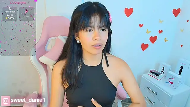 sweet dania  online show from 02-26-25, 02:59