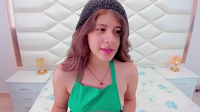 MiaQueen021 online show from 01-27-25, 06:20