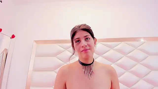 MiaQueen021 online show from 03-12-25, 03:29