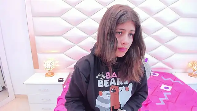 MiaQueen021 online show from 03-14-25, 12:29