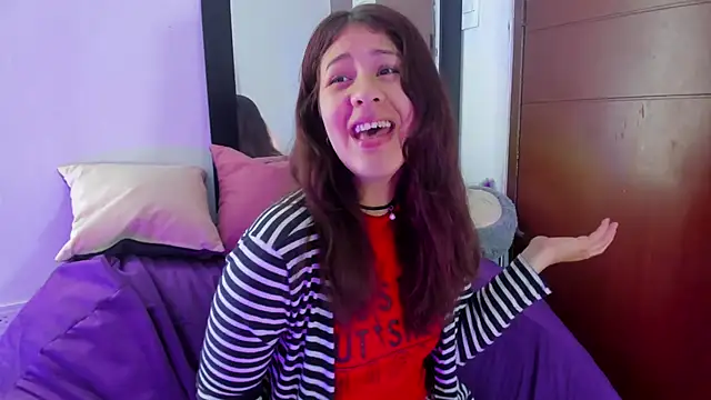 MiaQueen021 online show from 09-19-25, 02:40