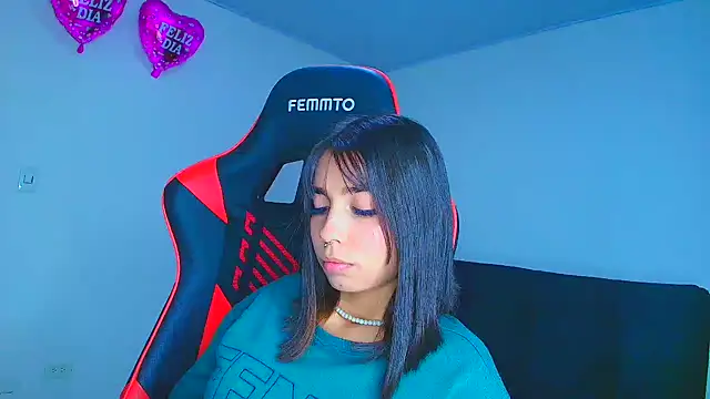 Rousse violett online show from 09-29-25, 01:11