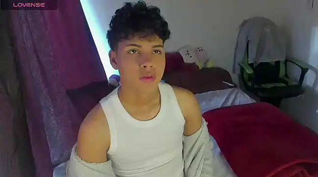 Snapshot of dani_angels__ chatting on 01-16-25, 09:30 dani angels online show from 01-16-25, 09:30