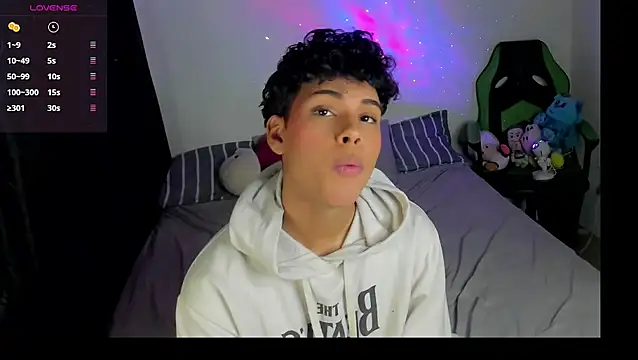 Snapshot of dani_angels__ chatting on 02-08-25, 06:54 dani angels online show from 02-08-25, 06:54