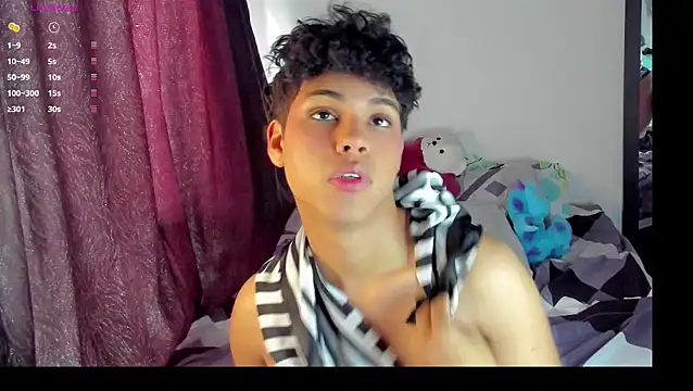 Snapshot of dani_angels__ chatting on 02-17-25, 07:53 dani angels online show from 02-17-25, 07:53