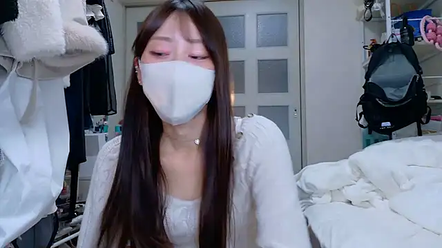 Snapshot of riken_jp chatting on 11-16-25, 07:03 riken jp online show from 11-16-25, 07:03