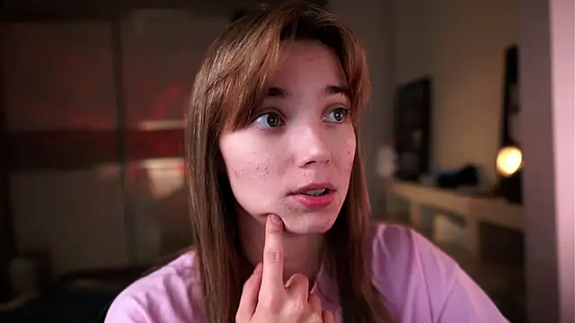 ileanacampbe online show from 10-08-25, 04:21