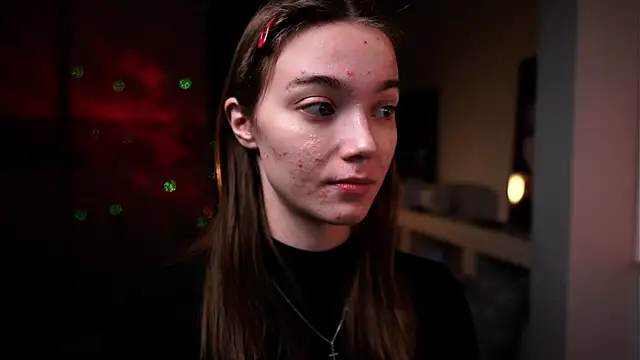 ileanacampbe online show from 11-11-25, 05:40