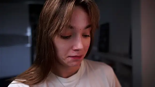 ileanacampbe online show from 12-01-25, 06:29