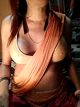 SANA-LEONI online show from 01-12-26, 02:11