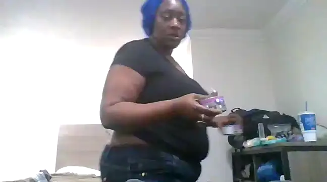 ExoticChocolit online show from 01-28-25, 08:36