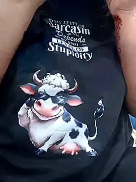 Snehalive online show from 12-18-25, 05:35