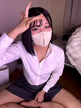 Snapshot of sakuchaaa_2525 chatting on 12-19-25, 01:40 sakuchaaa 2525 online show from 12-19-25, 01:40