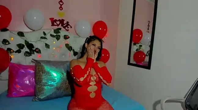 EmmySweett2 online show from 02-14-25, 01:29