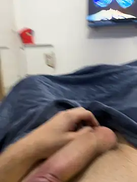 lucarioos06 online show from 02-05-25, 02:59