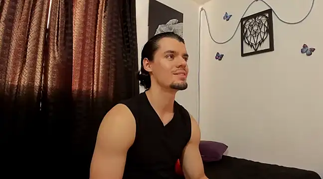 Snapshot of maxi_styles chatting on 01-12-25, 10:12 maxi styles online show from 01-12-25, 10:12