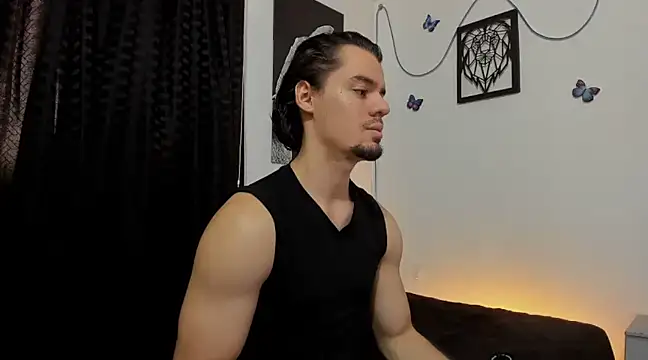 Snapshot of maxi_styles chatting on 01-31-25, 05:42 maxi styles online show from 01-31-25, 05:42