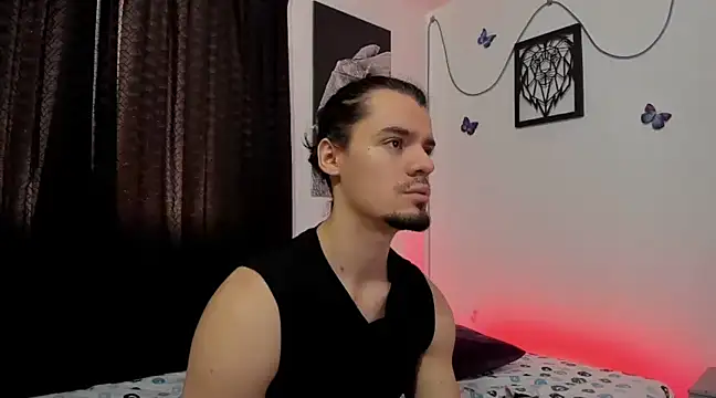 Snapshot of maxi_styles chatting on 03-02-25, 07:23 maxi styles online show from 03-02-25, 07:23