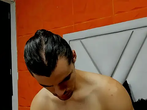 Snapshot of maxi_styles chatting on 02-13-26, 11:17 maxi styles online show from 02-13-26, 11:17