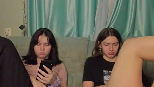 Snapshot of honey_love_honeyy chatting on 01-20-25, 02:46 honey love honeyy online show from 01-20-25, 02:46