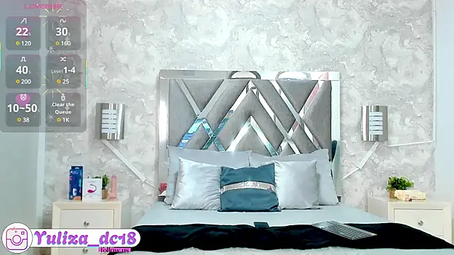 Luxury Woman online show from 02-07-25, 07:59