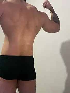 Snapshot of Lucasfit24 chatting on 02-07-25, 02:19 Lucasfit24 online show from 02-07-25, 02:19