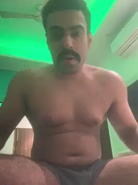 vaibhavchugh38 online show from 01-13-25, 09:20